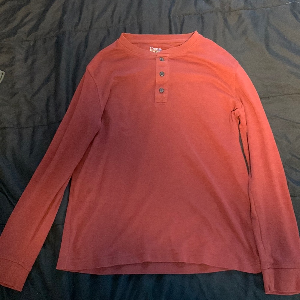 Men’s size small long sleeve